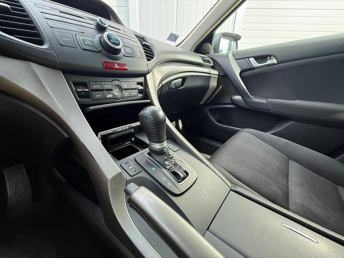 Honda Accord 2.2d