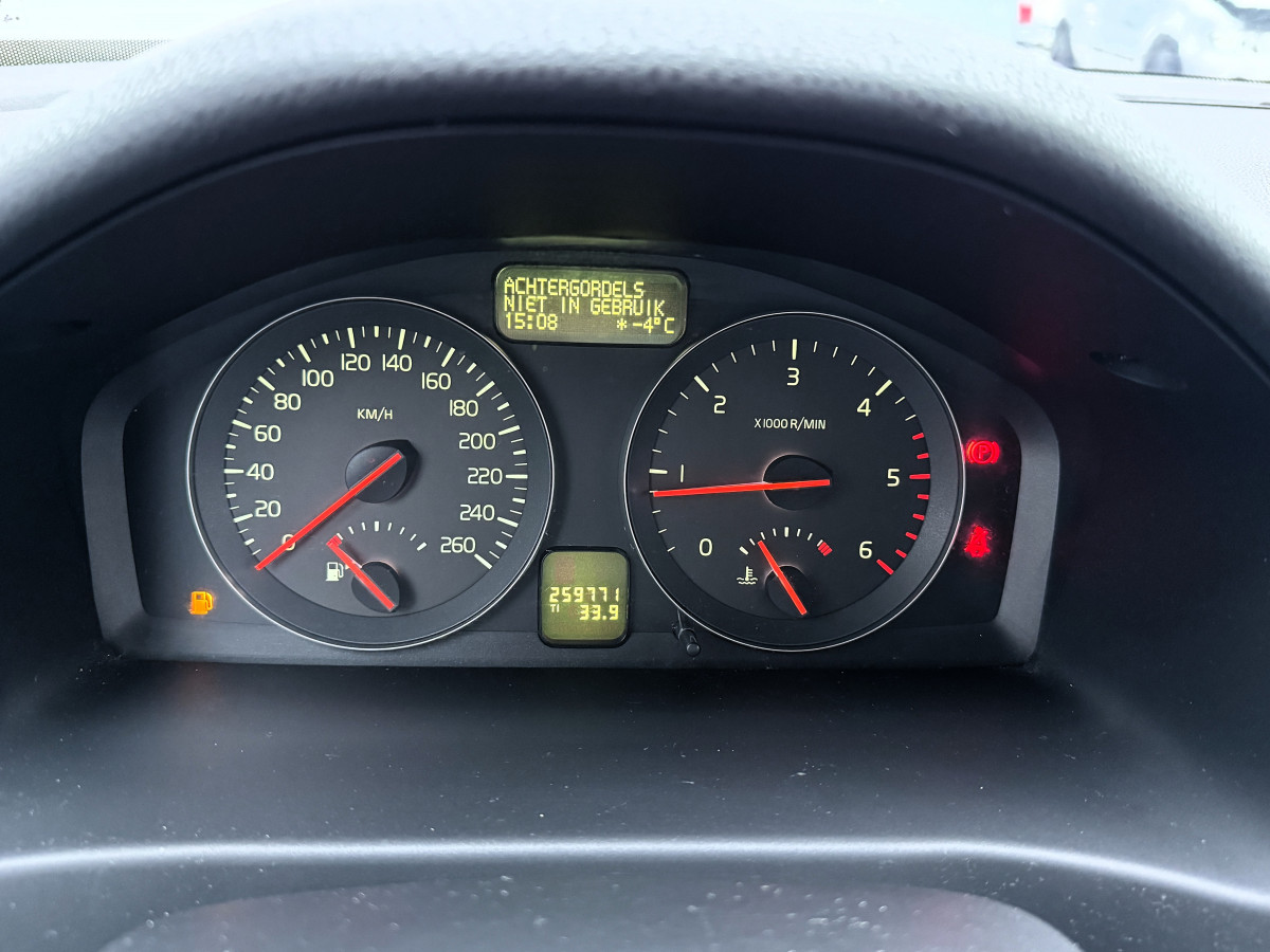 Volvo V50