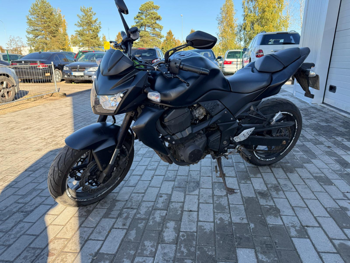 Kawasaki Z750