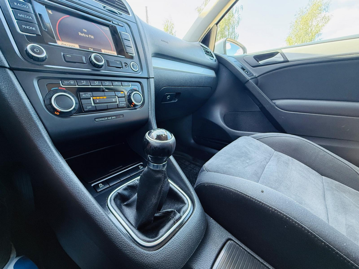 VW Golf 1.6TDI.