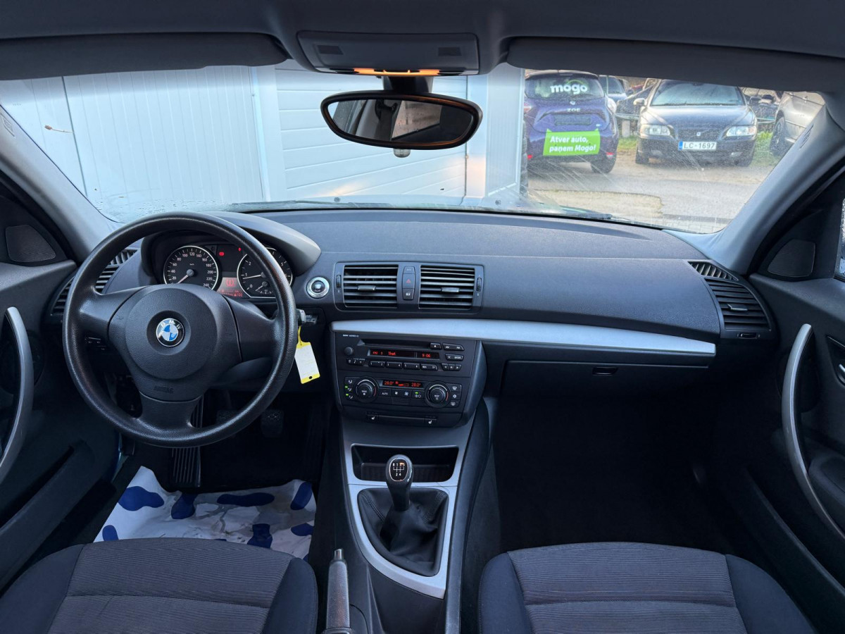 BMW 118, 1.6 benzīns.