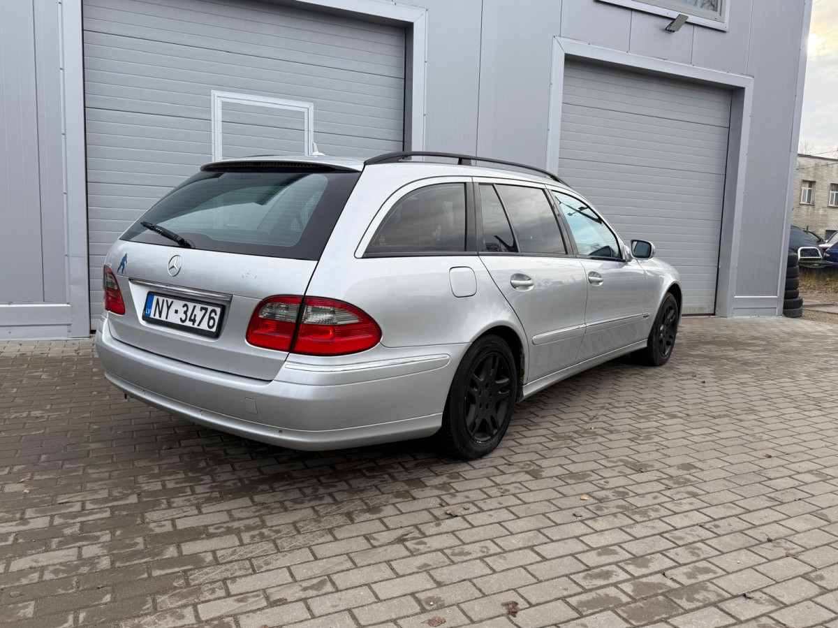 Mercedes E220 2.2D