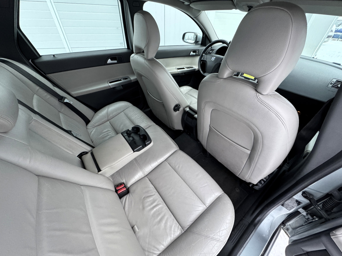 Volvo V50