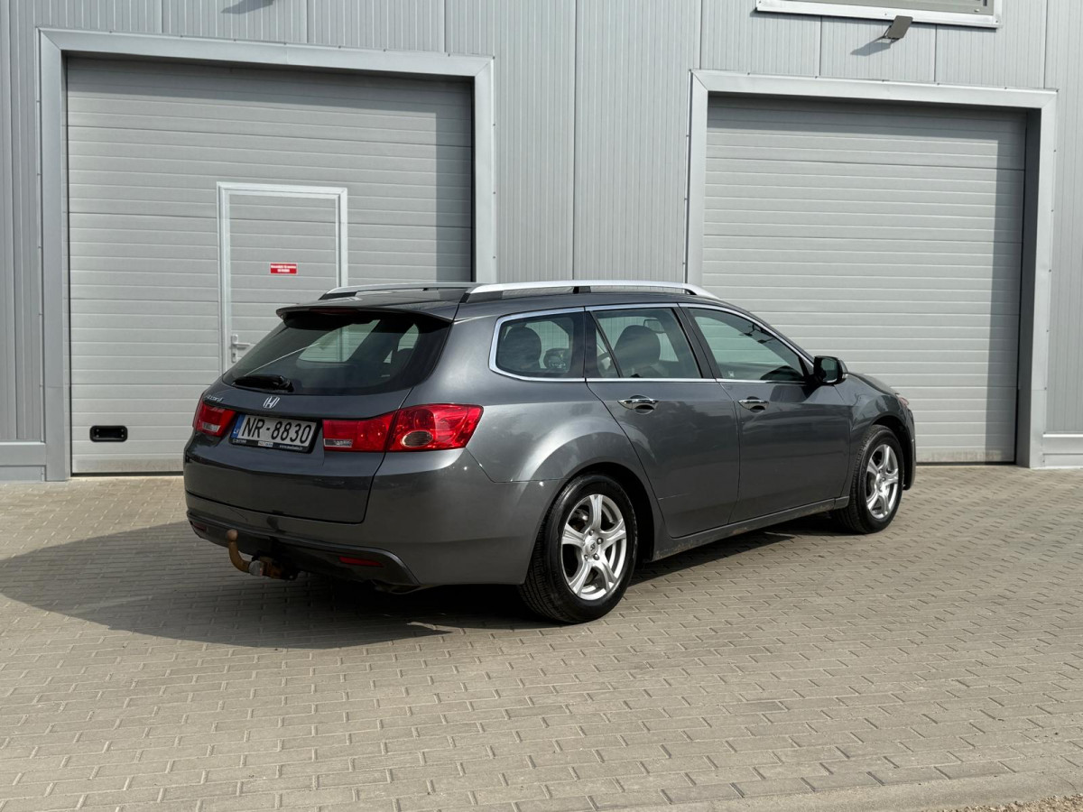 Honda Accord 2.2d