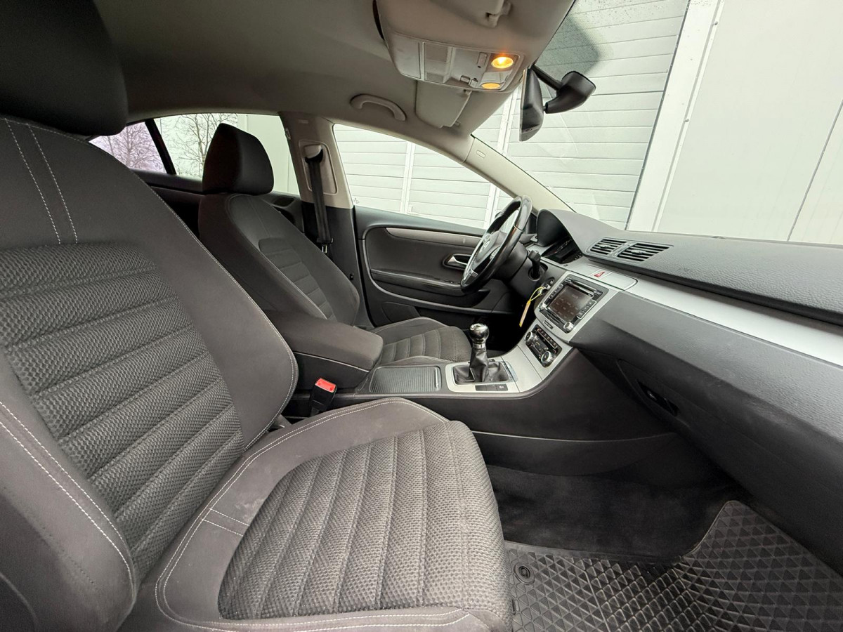VW Passat CC 1.8 benzīns