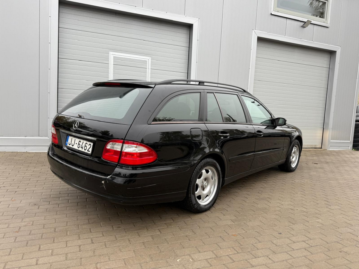 Mercedes Benz E240 2.6 benzīns/gāze.