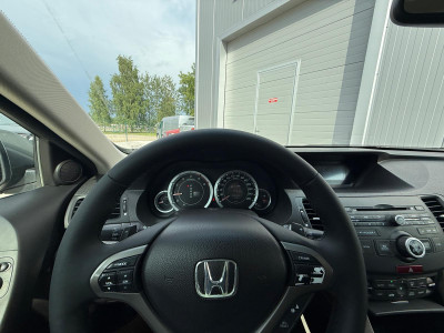 Honda Accord 2.2d