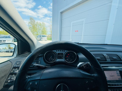 Mercedes R280 3.0D